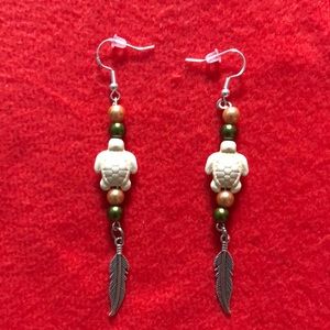 NWT, Handmade by A Charmed Life. White Turtle Earrings